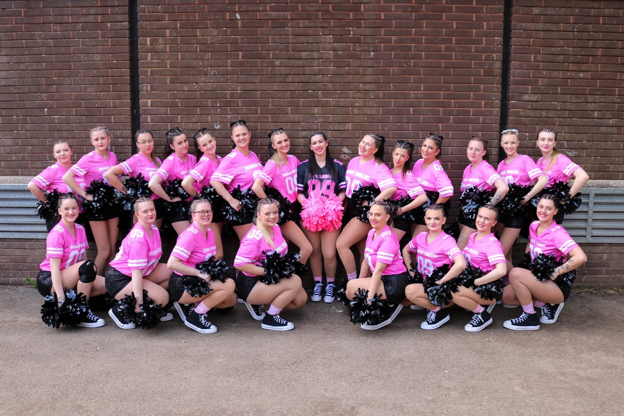 Diamond Twirlers Pom routine